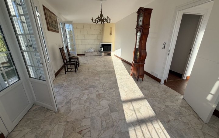 Maison SAINT-JEAN-DE-LIVERSAY (17170)  159 m2 164 500 € 