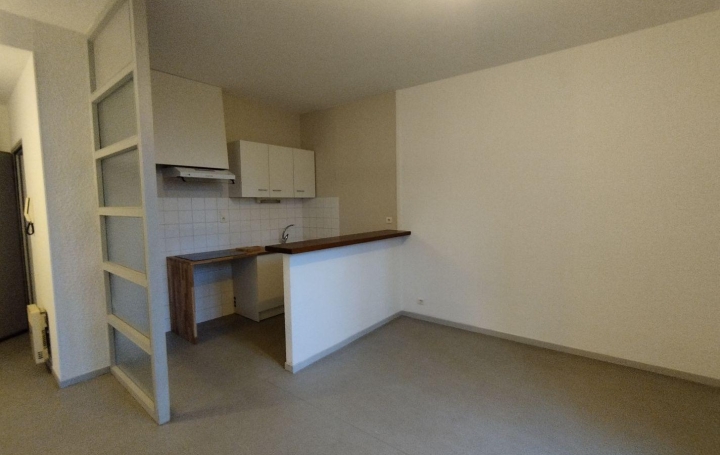 3 Pièces MOLIERES (82220)  68 m2 520 € 