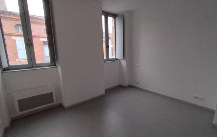 3 Pièces MOLIERES (82220)  68 m2 520 € 