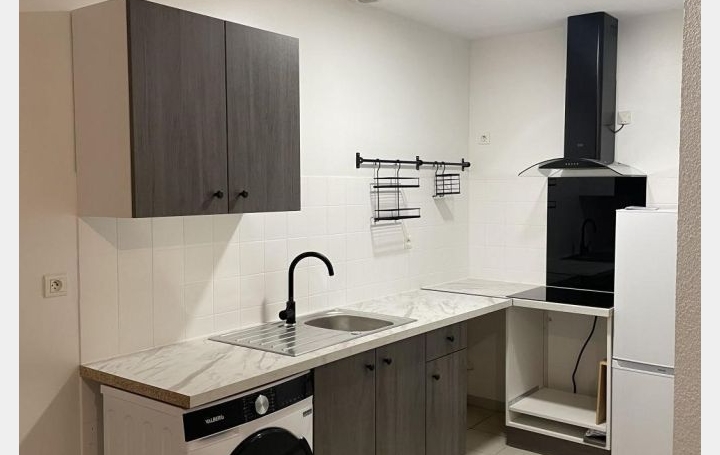 2 Pièces MOLIERES (82220)  54 m2 490 € 