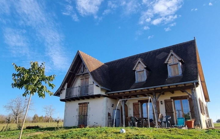 Réseau Immo-diffusion : Maison  LIOURDRES  170 m2 212 000 € 