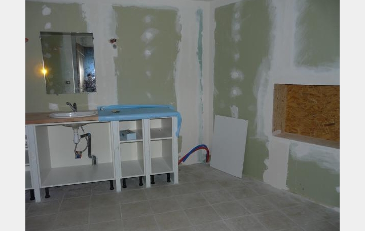 Maison CASTELNAU-MONTRATIER (46170)  100 m2 59 000 € 