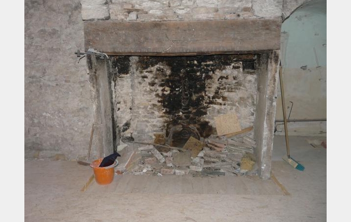 Maison CASTELNAU-MONTRATIER (46170)  100 m2 59 000 € 