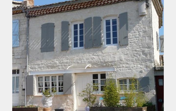 Réseau Immo-diffusion : Maison de village  CASTELNAU-MONTRATIER  150 m2 149 900 € 