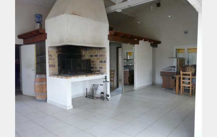 Propriété CASTELNAU-MONTRATIER (46170)  200 m2 318 000 € 