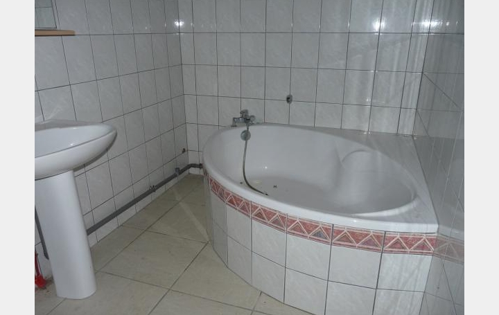 Propriété CASTELNAU-MONTRATIER (46170)  200 m2 318 000 € 