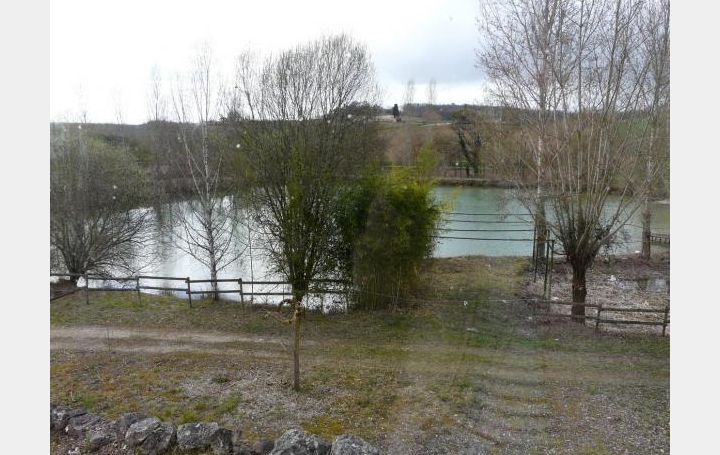 Propriété CASTELNAU-MONTRATIER (46170)  200 m2 318 000 € 