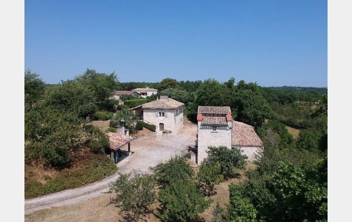 Réseau Immo-diffusion : Maison  CASTELNAU-MONTRATIER  160 m2 357 000 € 