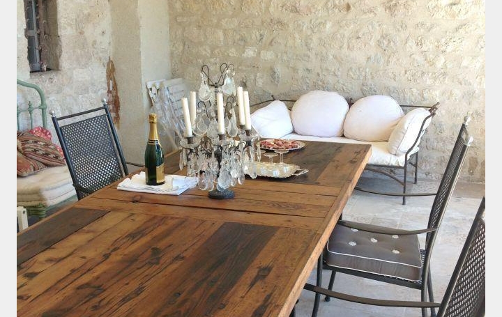 Maison de village CASTELNAU-MONTRATIER (46170)  430 m2 750 000 € 