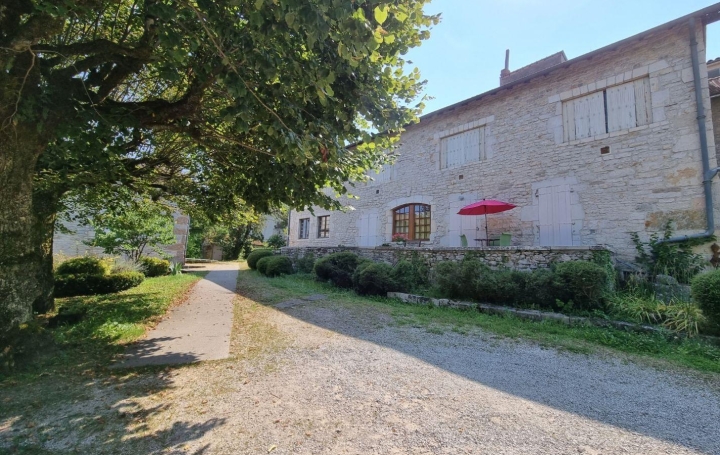 Réseau Immo-diffusion : Maison  GRAMAT  300 m2 129 500 € 