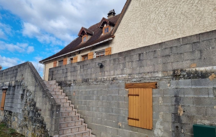 Réseau Immo-diffusion : Maison  BELMONT-BRETENOUX  50 m2 130 000 € 