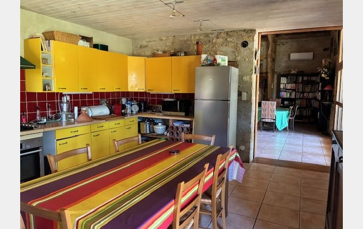 Maison CASTELNAU-MONTRATIER (46170)  194 m2 328 000 € 