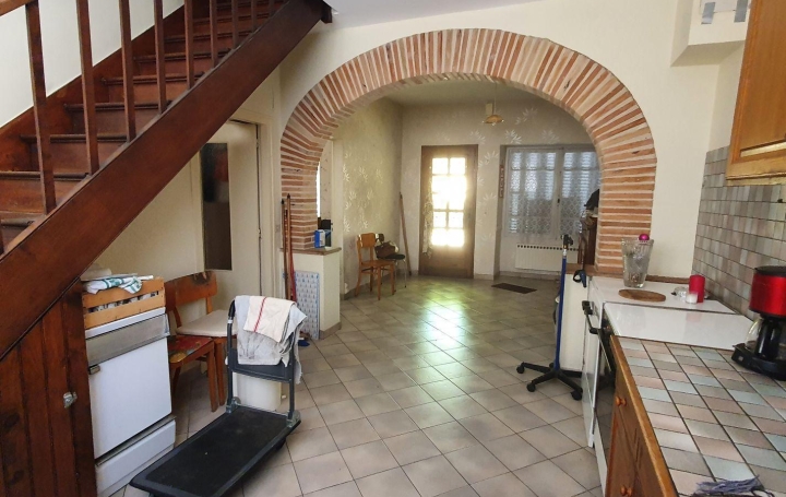 Réseau Immo-diffusion : Maison de village  MONTPEZAT-DE-QUERCY  110 m2 87 000 € 