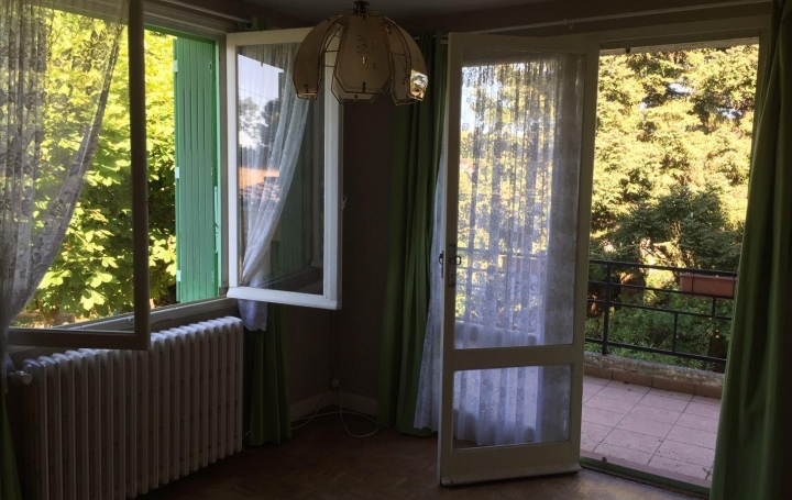 Maison CASTELNAU-MONTRATIER (46170)  75 m2 212 000 € 