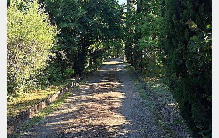 Maison CASTELNAU-MONTRATIER (46170)  75 m2 192 000 € 