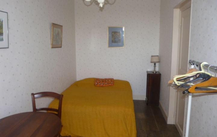 Maison de village CASTELNAU-MONTRATIER (46170)  150 m2 179 000 € 