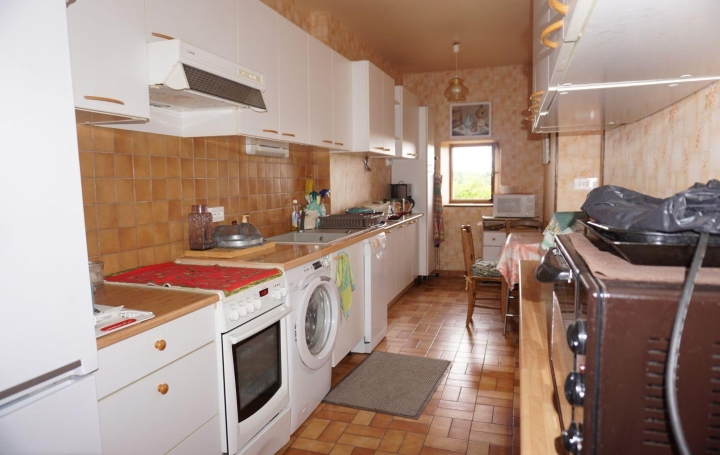 Maison de village CASTELNAU-MONTRATIER (46170)  150 m2 179 000 € 