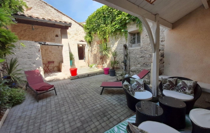 Réseau Immo-diffusion : Maison de village  CASTELSAGRAT  160 m2 233 200 € 