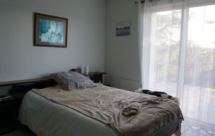 Maison CASTELNAU-MONTRATIER (46170)  95 m2 222 000 € 