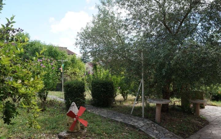 Maison CASTELNAU-MONTRATIER (46170)  141 m2 169 000 € 