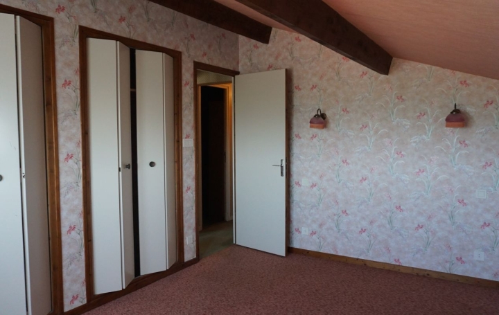 Maison CASTELNAU-MONTRATIER (46170)  103 m2 165 000 € 