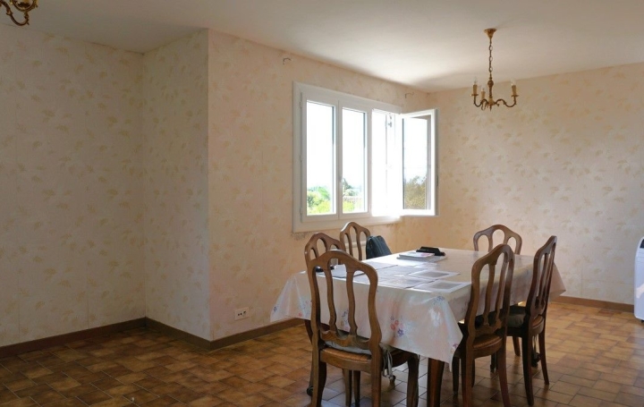 Maison CASTELNAU-MONTRATIER (46170)  103 m2 165 000 € 