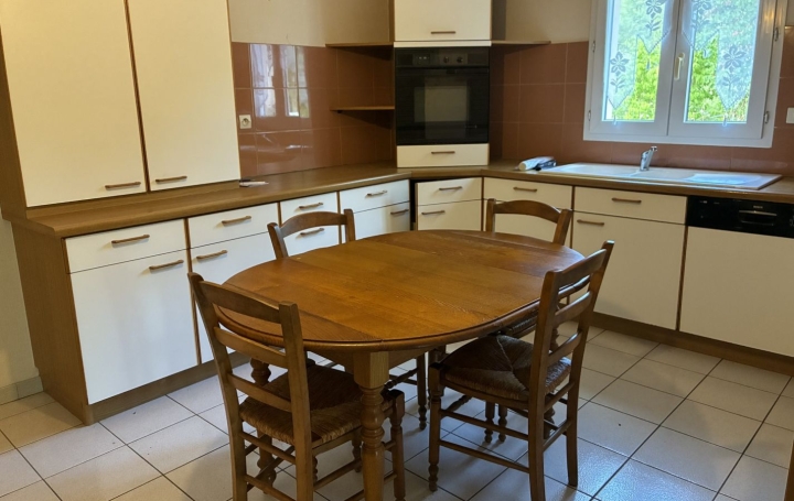 Maison MONTCUQ (46800)  154 m2 299 000 € 