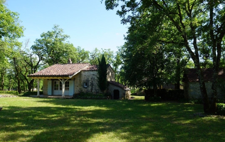 Propriété ESCLAUZELS (46090)  150 m2 629 000 € 