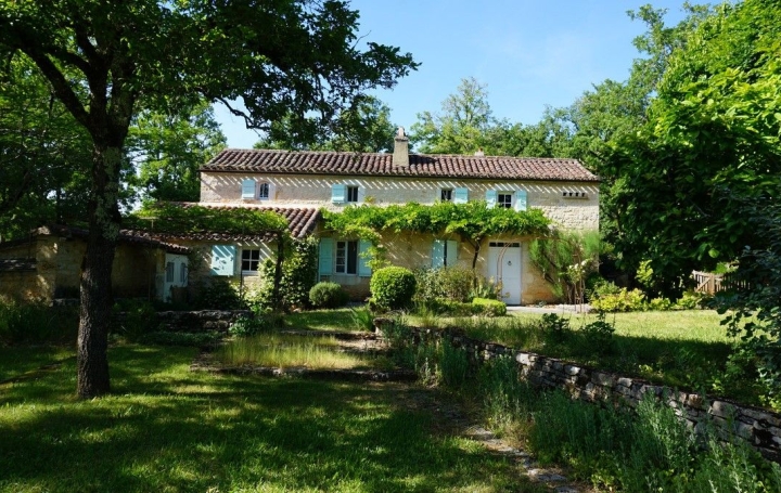 Domaines / Propriétés ESCLAUZELS (46090) 150 m<sup>2</sup> 629 000 € 
