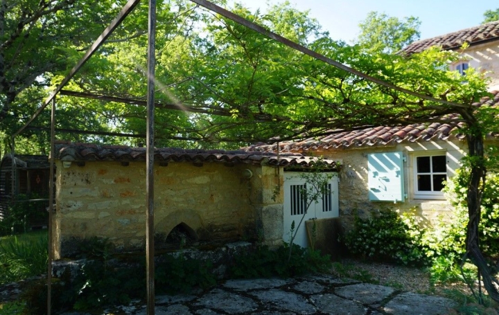 Propriété ESCLAUZELS (46090)  150 m2 629 000 € 