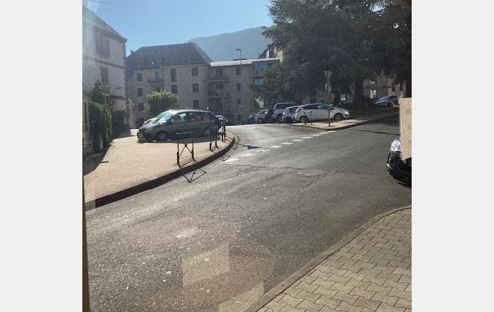 Activité commerciale MENDE (48000)  60 m2 600 € 