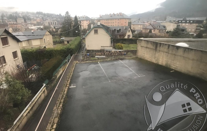 Local commercial MENDE (48000)  162 m2 320 000 € 