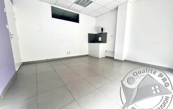 Local commercial MENDE (48000)  66 m2 115 000 € 