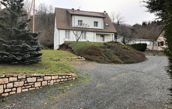 Réseau Immo-diffusion : Maison  CHASTEL-NOUVEL  182 m2 394 000 € 