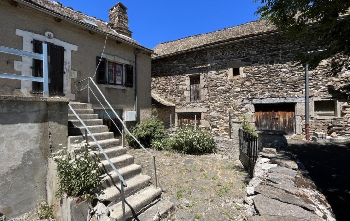 Réseau Immo-diffusion : Maison  SERVIERES  228 m2 79 000 € 