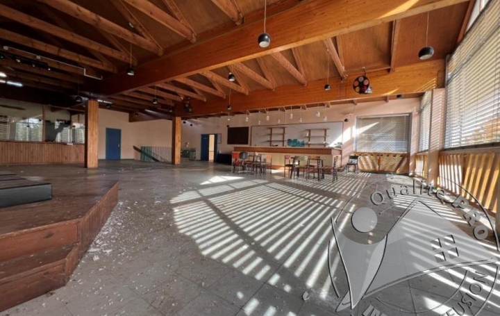 Programme PELOUSE (48000)  1 238 m2 365 000 € 