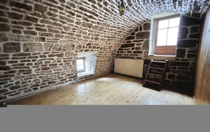 Maison SAINT-BAUZILE (48000)  114 m2 154 000 € 