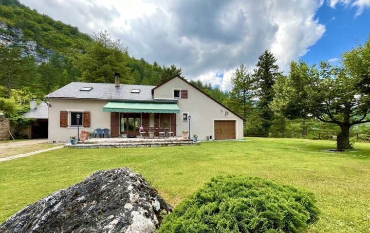 Maison GORGES-DU-TARN-CAUSSES (48210)  131 m2 374 000 € 