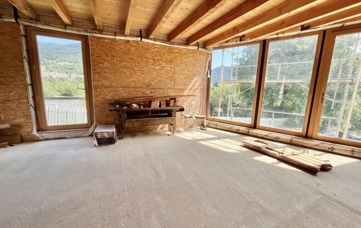 Maison SAINT-ETIENNE-DU-VALDONNEZ (48000)  96 m2 156 000 € 