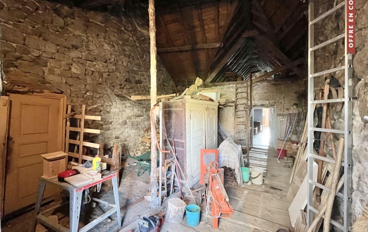 Maison LES LAUBIES (48700)  56 m2 58 000 € 