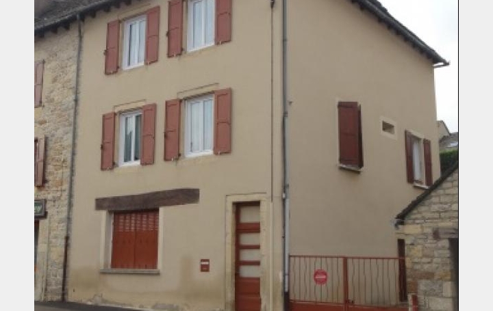 Réseau Immo-diffusion : Maison  CHIRAC  136 m2 0 € 