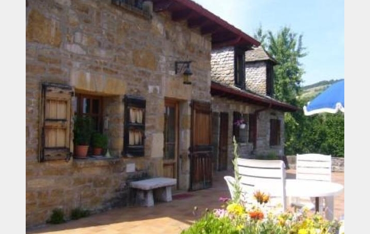 Réseau Immo-diffusion : Maison  LA CANOURGUE  190 m2 320 000 € 