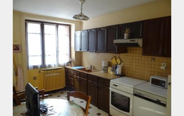 Réseau Immo-diffusion : Maison de village  CHIRAC  107 m2 80 000 € 