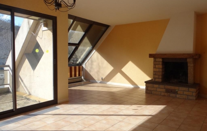 Réseau Immo-diffusion : Appartement P5  LA CANOURGUE  165 m2 127 000 € 