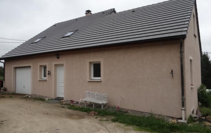 Réseau Immo-diffusion : Maison  SAINT-SAUVEUR-DE-PEYRE  160 m2 120 000 € 