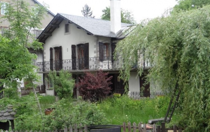 Réseau Immo-diffusion : Maison  SAINT-LAURENT-LES-BAINS  131 m2 90 000 € 