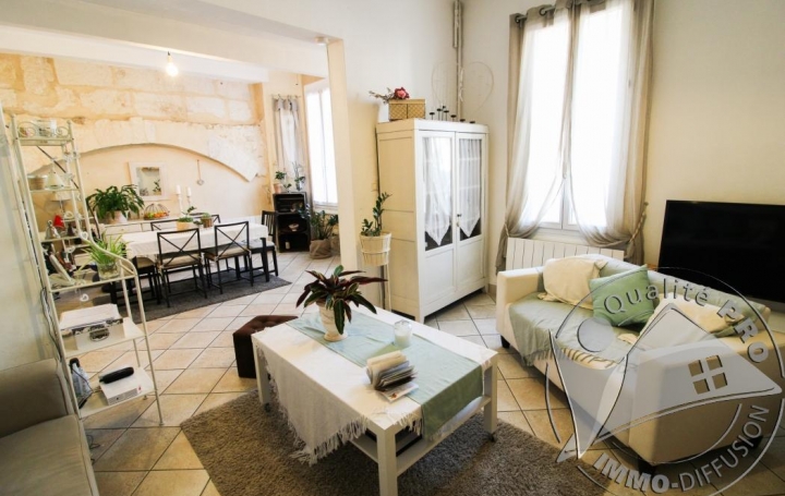 Réseau Immo-diffusion : Maison de village  LANSARGUES  90 m2 249 000 € 