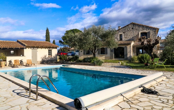 Réseau Immo-diffusion : Villa  VACQUIERES  152 m2 583 000 € 