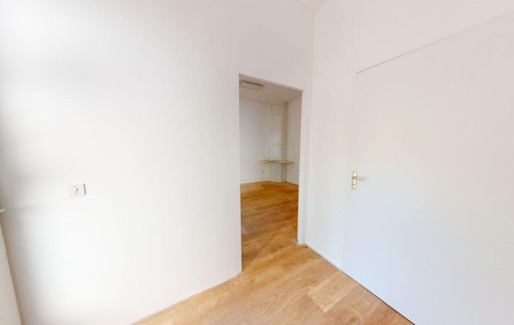 Local commercial SAINT-MATHIEU-DE-TREVIERS (34270)  25 m2 79 000 € 