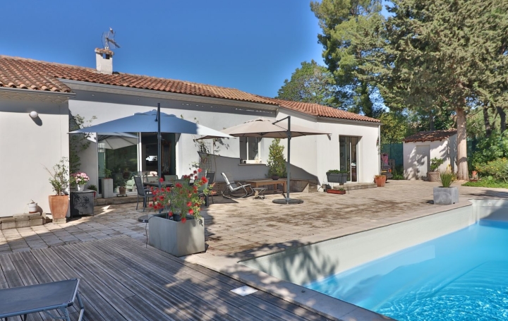 Villa LE CRES (34920)  140 m2 748 000 € 